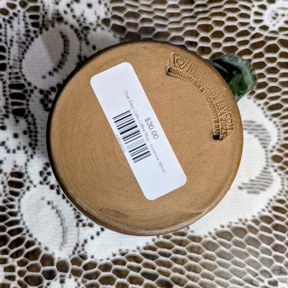Green Ceramic Coffee Mug - Picture 4 of 4